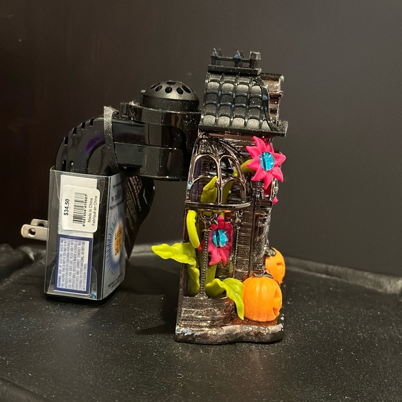 Halloween Haunted Conservatory Projector Wallflowers Plug NEW 2021 bats light - Picture 5 of 15